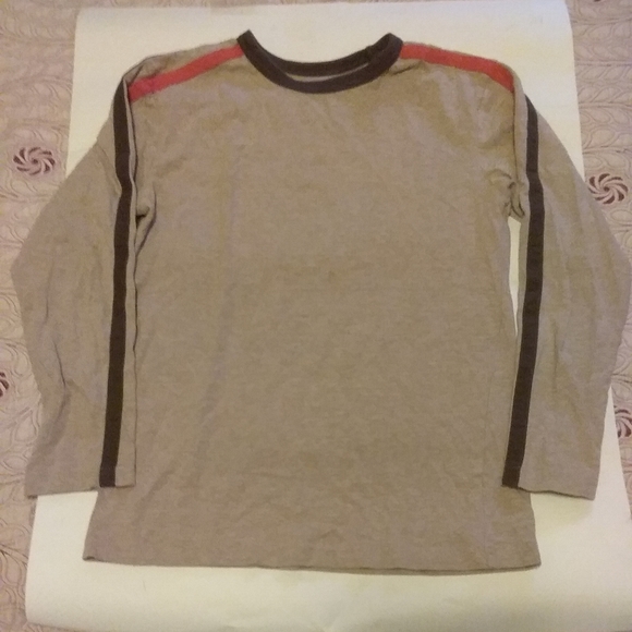 Boys long sleeves t shirt - Picture 1 of 4